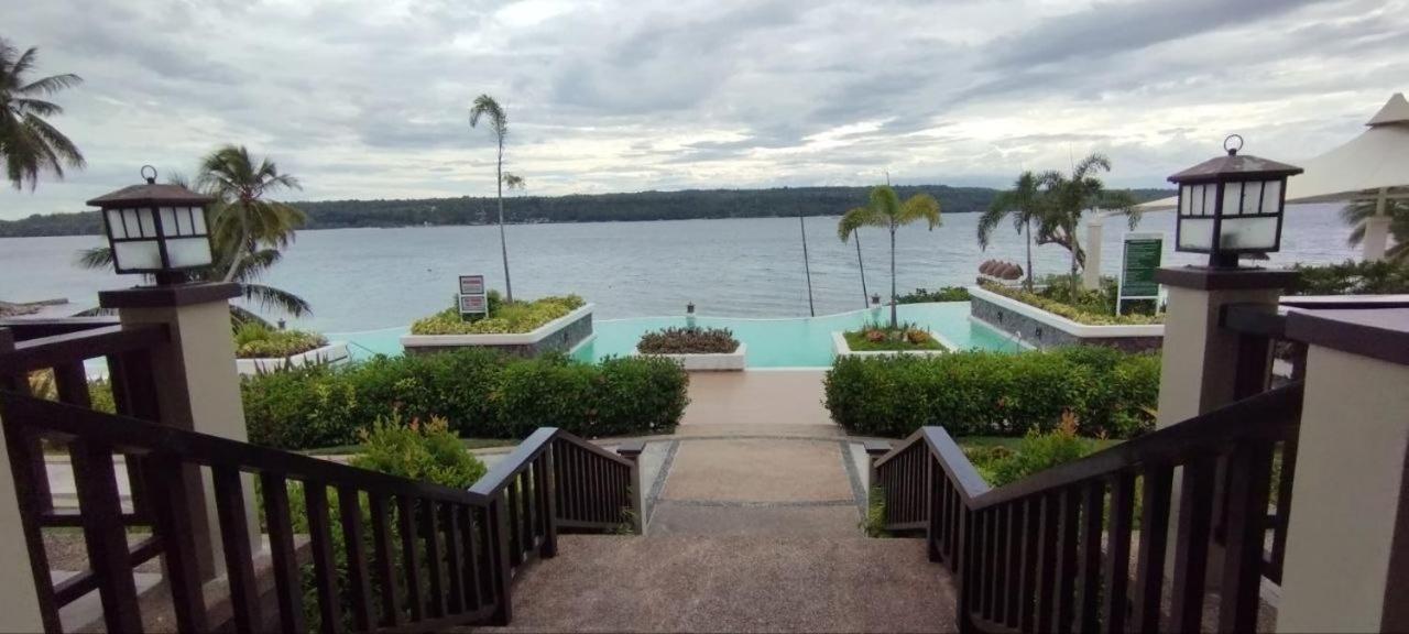 Kembali Condo Resort With Sea View Davao City Buitenkant foto