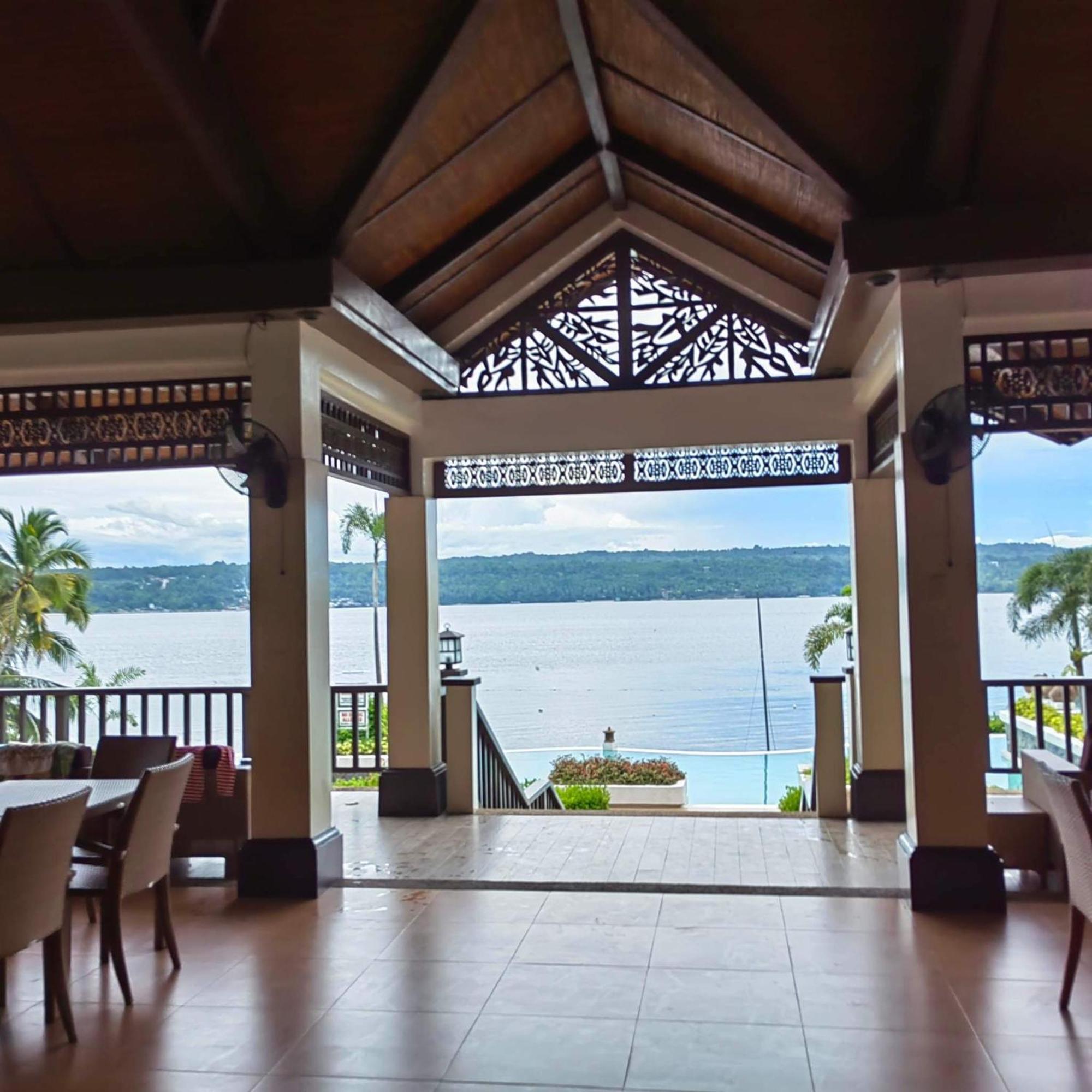 Kembali Condo Resort With Sea View Davao City Buitenkant foto
